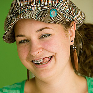 RemovingTeethMightMakeItEasierToStraightenaSmile