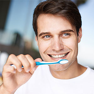 HeresWhatYouCanDotoAvoidGumDisease