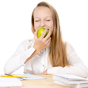 DietandLifestyleChoicesKeytoDentalHealthDuringCollegeYears