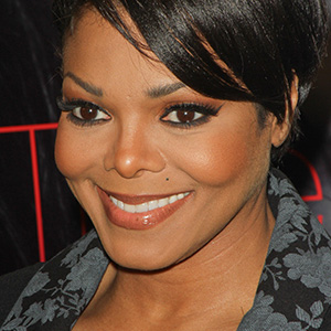 JanetJacksonEvenpopstarsgetinsecureabouttheirsmiles