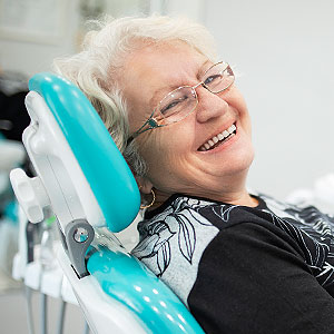 FocusonThese4OralHealthAreasWhileCaringforanOlderFamilyMember
