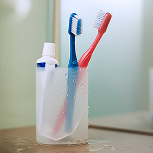 UseAppropriateHygieneProductsforMaximumSmileProtection