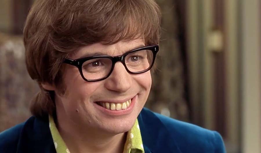 Mike Myers teeth in Austin Powers Movie.