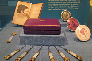 queen victoria personal oral hygiene instruments.