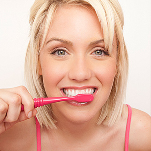 4 Ways to Check on Your Brushing and Flossing Effectiveness