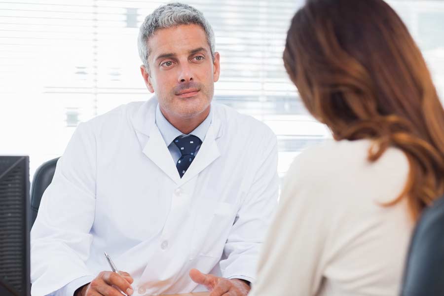 Dentist consultation with hiv-positive patient.