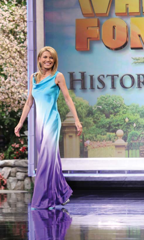 Vanna White - Talks about her career, dentistry and oral health